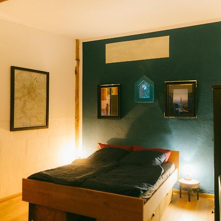 The Upholstery Tinyhouse Deluxe Eco Chalet Kreativ Citynah Chemnitz Kültér fotó