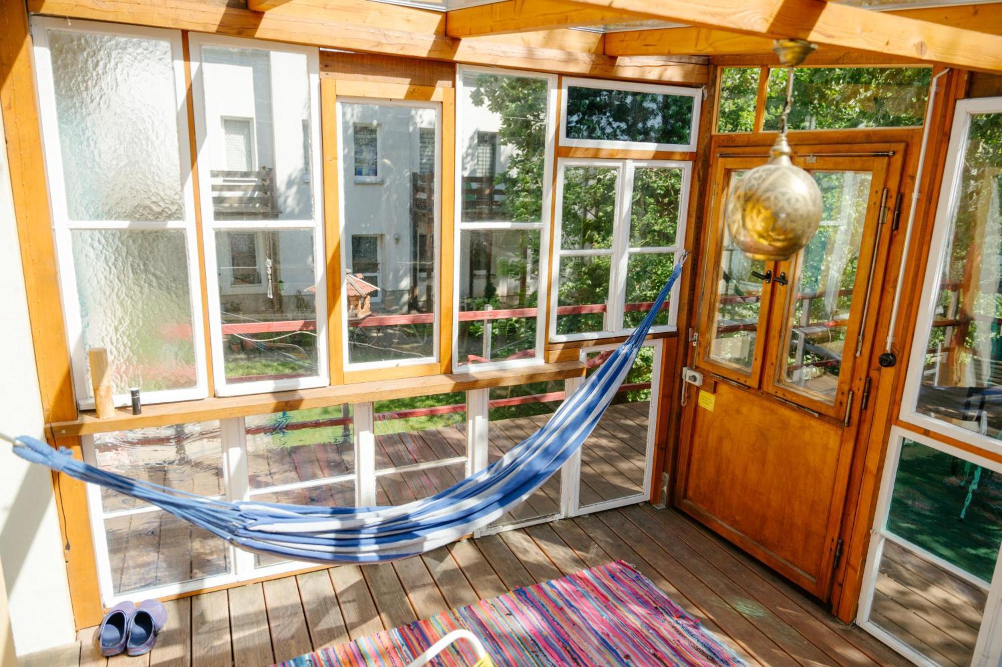 The Upholstery Tinyhouse Deluxe Eco Chalet Kreativ Citynah Chemnitz Kültér fotó