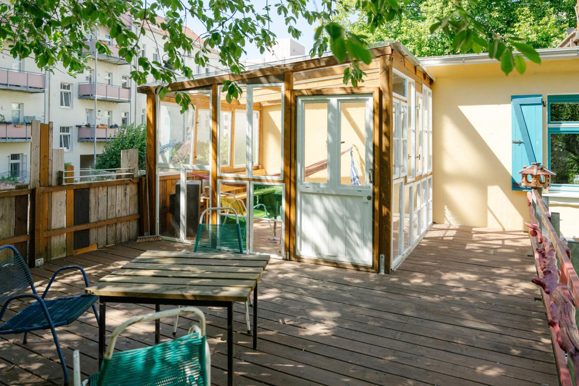 The Upholstery Tinyhouse Deluxe Eco Chalet Kreativ Citynah Chemnitz Kültér fotó