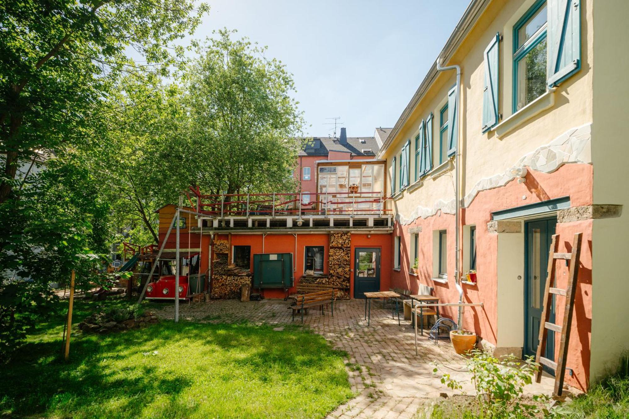 The Upholstery Tinyhouse Deluxe Eco Chalet Kreativ Citynah Chemnitz Kültér fotó